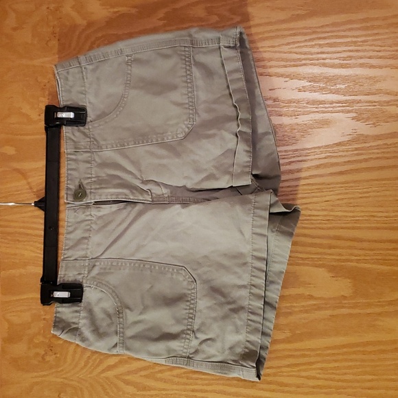 GAP Pants - GAP Army Green Jean Shorts